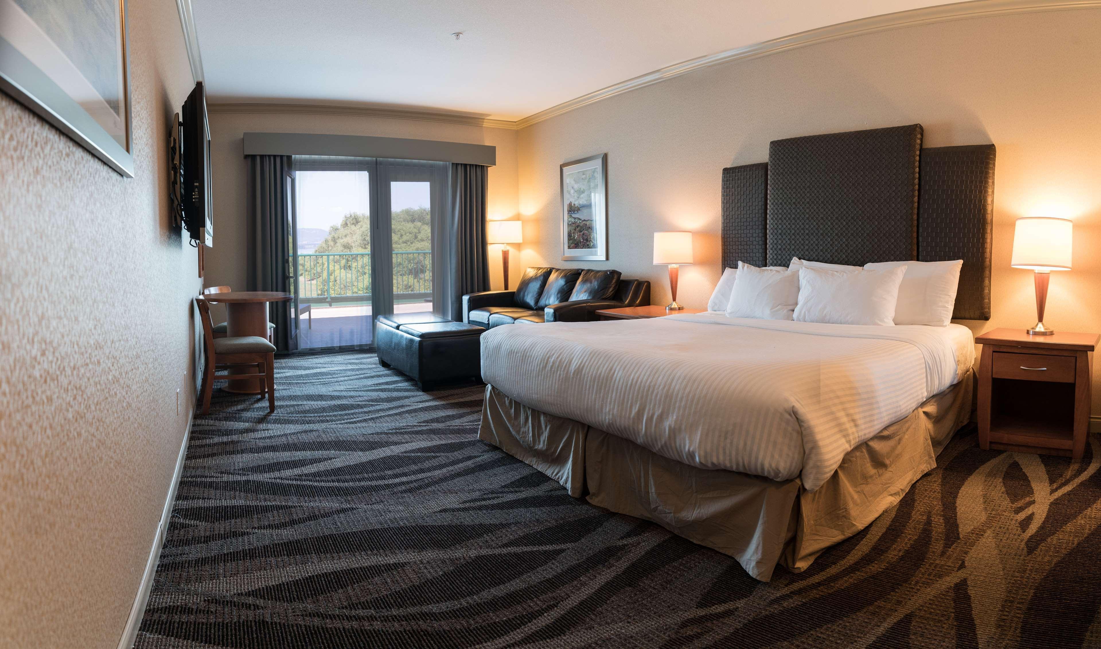 Prestige Harbourfront Resort; BW Premier Collection Salmon Arm Zimmer foto